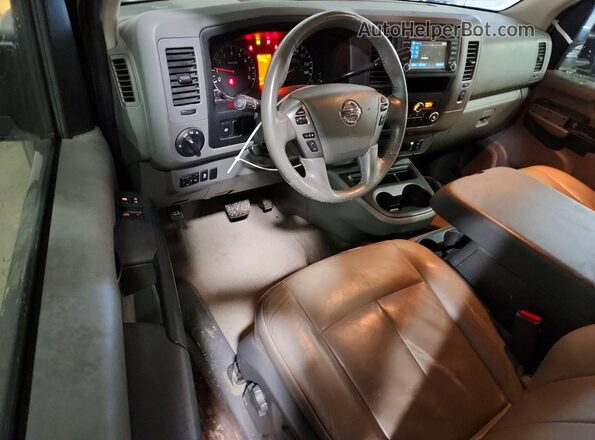 5BZAF0AA7GN855382 2016 NISSAN NV Gray Առջևի վահանակի տեսք