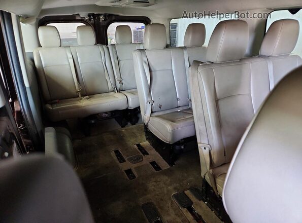 5BZAF0AA7GN855382 2016 NISSAN NV Gray Սալոնի հետևի տեսք