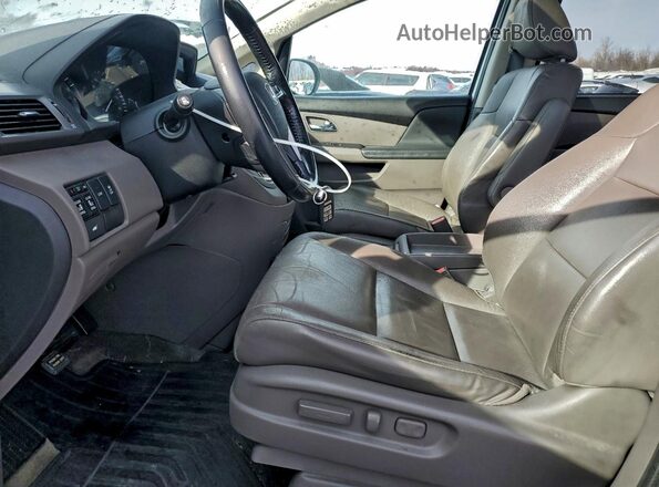5FNRL5H62HB010384 2017 HONDA ODYSSEY White 