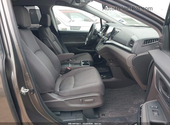 5FNRL6H50MB007927 2021 HONDA ODYSSEY Коричневый Вид салона спереди