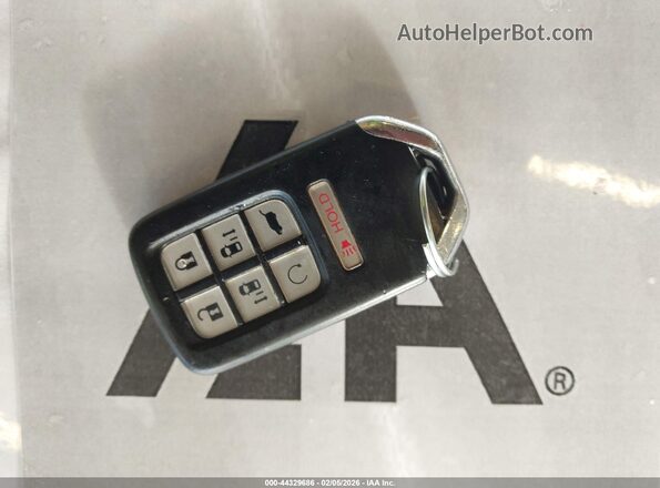 5FNRL6H72KB049188 2019 HONDA ODYSSEY White Вид панелі приладів