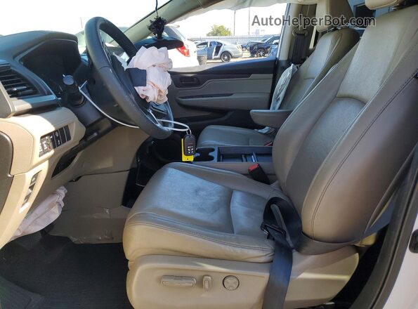 5FNRL6H72NB034436 2022 HONDA ODYSSEY White Вид салону спереду