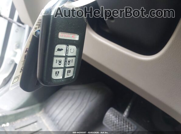 5FNRL6H79NB043652 2022 HONDA ODYSSEY White Вид панелі приладів