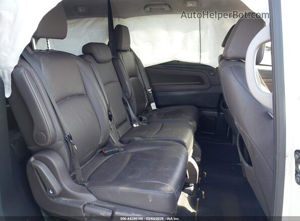 5FNRL6H7XKB119004 2019 HONDA ODYSSEY White VIN կոդի պիտակի տեսք