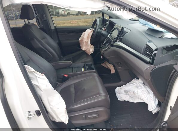 5FNRL6H91JB033399 2018 HONDA ODYSSEY White Widok wnętrza z przodu