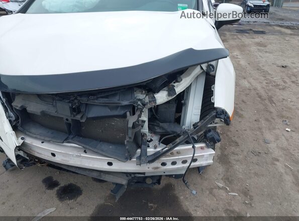 5FNRL6H91JB033399 2018 HONDA ODYSSEY White Widok z przodu