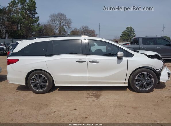 5FNRL6H95NB061826 2022 HONDA ODYSSEY White Vista interior trasera