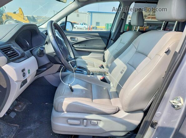 5FNYF5H58KB000735 2019 HONDA PILOT Silver 