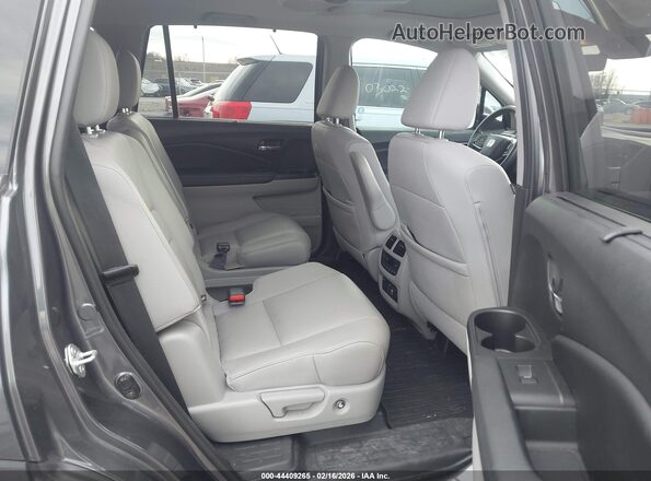 5FNYF5H68NB001025 2022 HONDA PILOT Gray Widok naklejki z numerem VIN