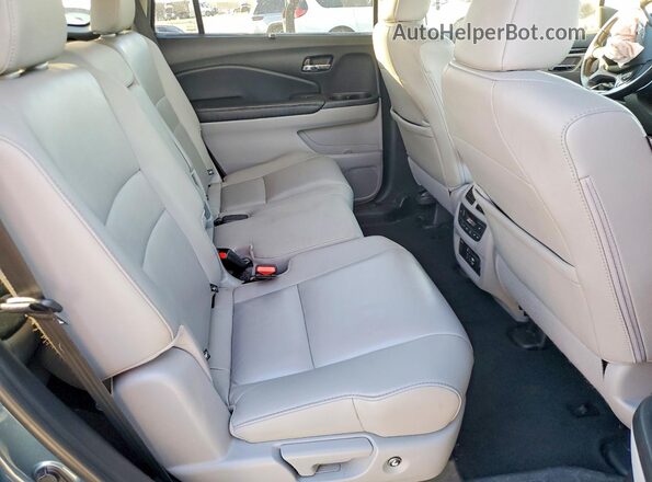 5FNYF5H98MB016665 2021 HONDA PILOT Blue Widok tylnych siedzeń