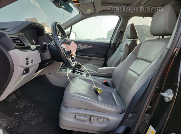 5FNYF6H46KB008961 2019 HONDA PILOT Black 