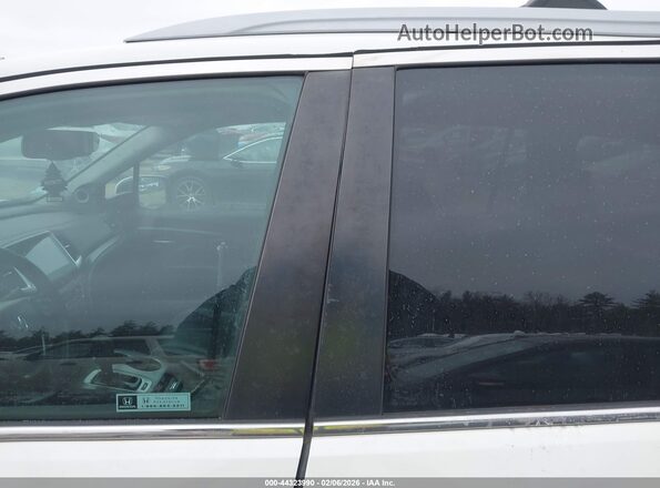 5FNYF6H56JB071386 2018 HONDA PILOT White 