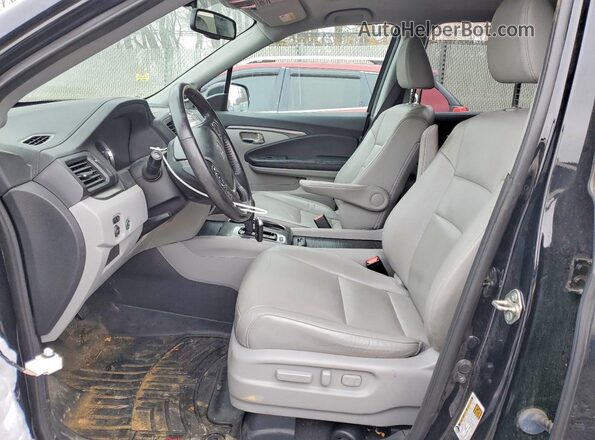 5FNYF6H58HB018991 2017 HONDA PILOT Black 