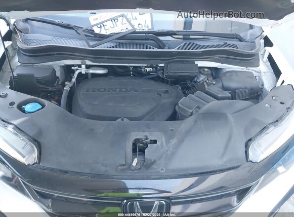 5FNYF6H88NB082602 2022 HONDA PILOT White Rear view