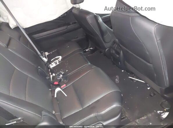 5FNYF8H54NB005582 2022 HONDA PASSPORT Black Vista de la etiqueta del VIN
