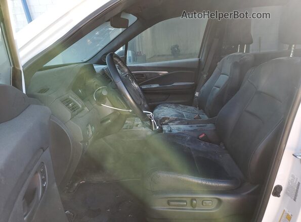 5FNYF8H59NB018425 2022 HONDA PASSPORT White 