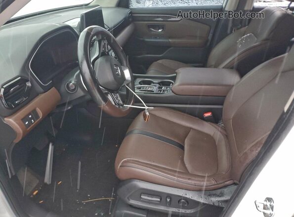 5FNYG1H85PB009593 2023 HONDA PILOT White Front interior view
