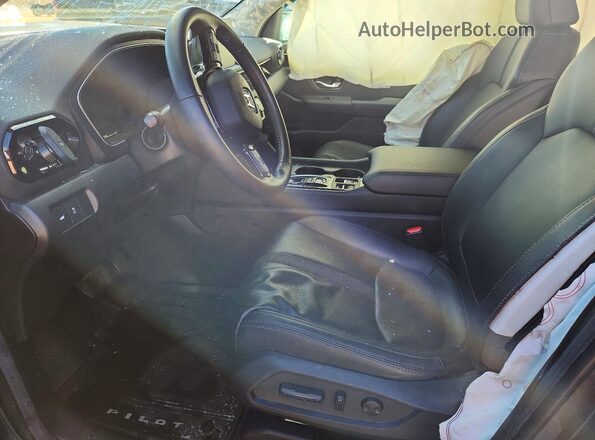 5FNYG2H41RB004610 2024 HONDA PILOT Gray Вид салону спереду