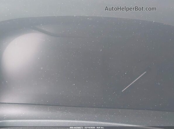 5FNYG2H52RB002020 2024 HONDA PILOT Silver Widok wnętrza 360 stopni