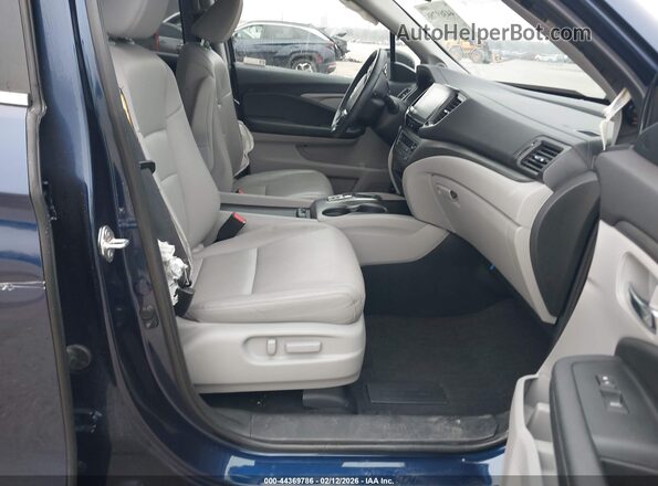5FPYK3F50PB016154 2023 HONDA RIDGELINE Blue Front interior view