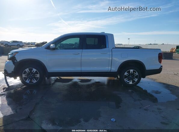 5FPYK3F52LB020345 2020 HONDA RIDGELINE White Սալոնի 360 աստիճան տեսք