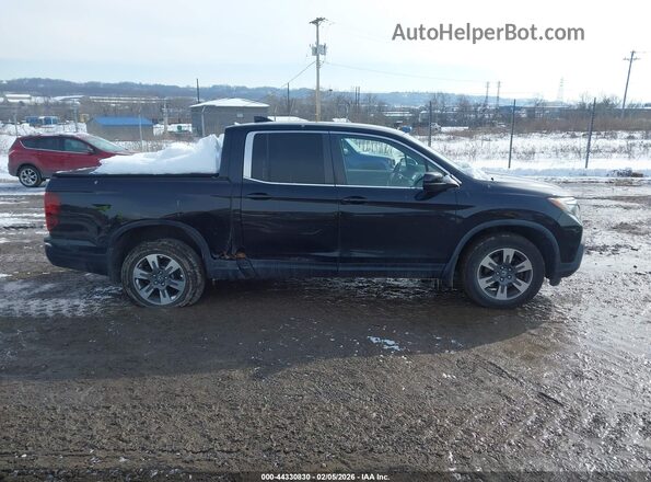 5FPYK3F57HB030425 2017 HONDA RIDGELINE Black Widok wnętrza z tyłu