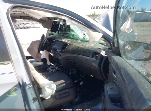 5FPYK3F59PB024382 2023 HONDA RIDGELINE Серый Вид салона спереди