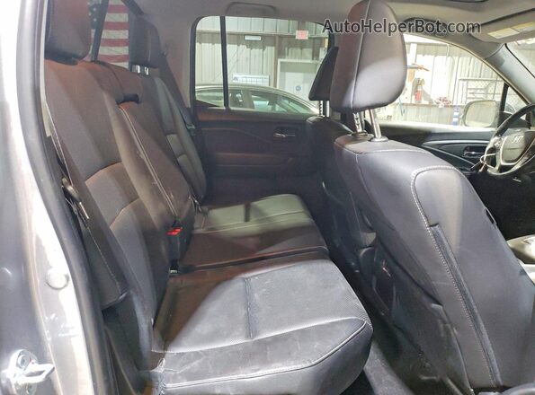 5FPYK3F73MB007011 2021 HONDA RIDGELINE Silver Vista de los asientos traseros