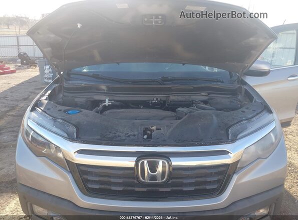 5FPYK3F76KB016833 2019 HONDA RIDGELINE Silver Vista trasera