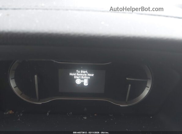 5FPYK3F78NB004719 2022 HONDA RIDGELINE White Vista de los asientos traseros