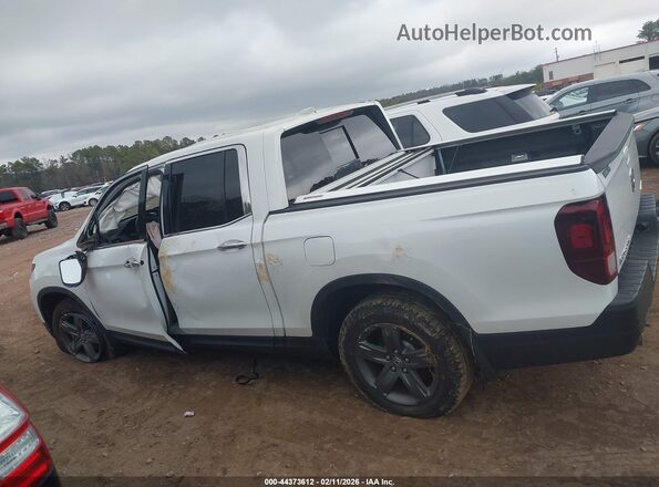 5FPYK3F78NB004719 2022 HONDA RIDGELINE White Vista interior trasera