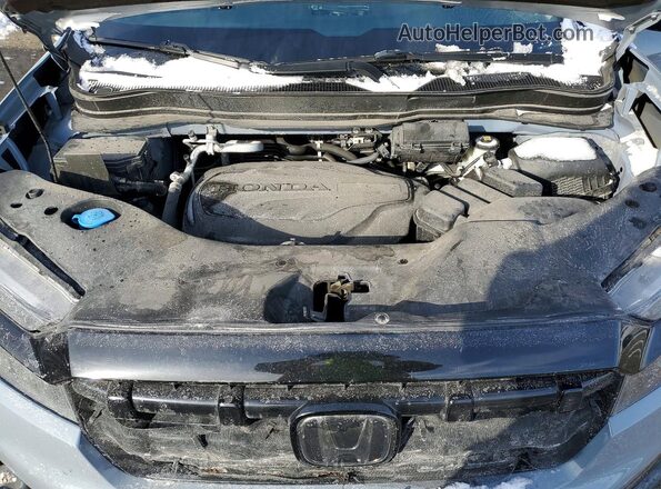 5FPYK3F80RB001229 2024 HONDA RIDGELINE Blue Vista interior trasera