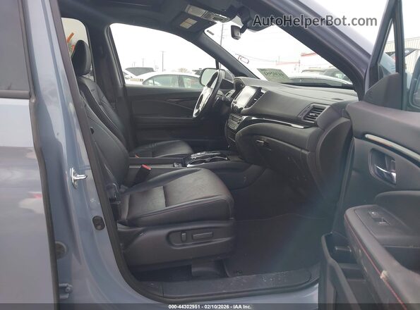 5FPYK3F83PB036912 2023 HONDA RIDGELINE Blue Widok wnętrza z przodu
