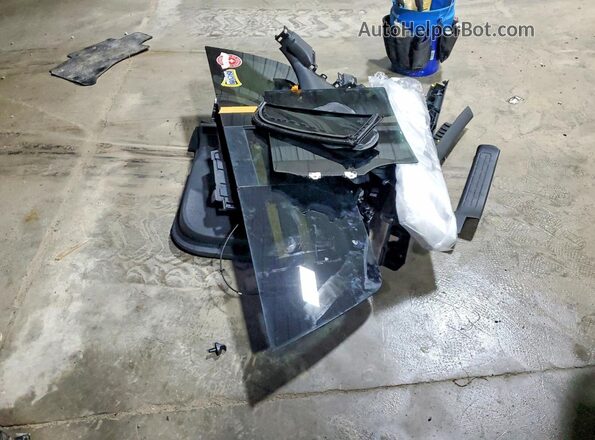 5FPYK3F87PB011754 2023 HONDA RIDGELINE Black Engine compartment view