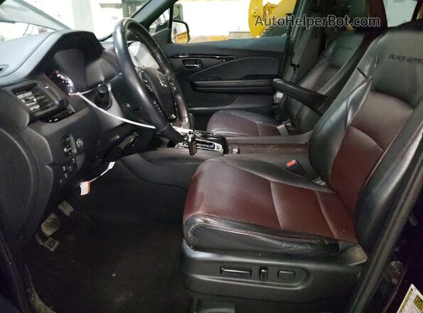5FPYK3F88JB005355 2018 HONDA RIDGELINE Black Вид салону спереду