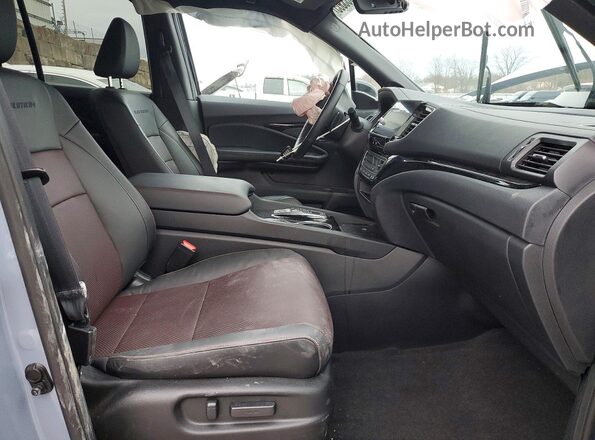 5FPYK3F89SB005477 2025 HONDA RIDGELINE Синий Вид салона спереди