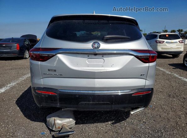 5GAERBKW2LJ163760 2020 BUICK ENCLAVE Silver Вид ззаду