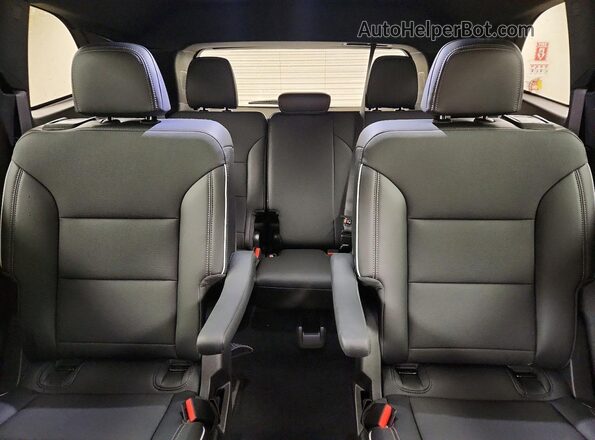 5GAEVAKS2TJ152082 2026 BUICK ENCLAVE White 