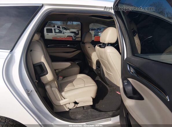 5GAEVBKW6JJ262686 2018 BUICK ENCLAVE White 