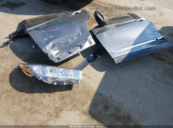 5J8TC2H37RL021343 2024 ACURA RDX Gray 
