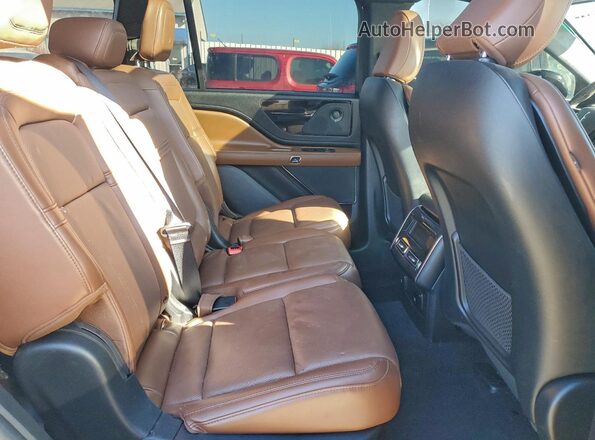 5LM5J7XC2RGL06738 2024 LINCOLN AVIATOR Silver უკანა სალონის ხედი