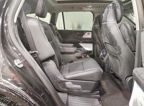 5LM5J7XC2SGL15848 2025 LINCOLN AVIATOR Black Rear seats view