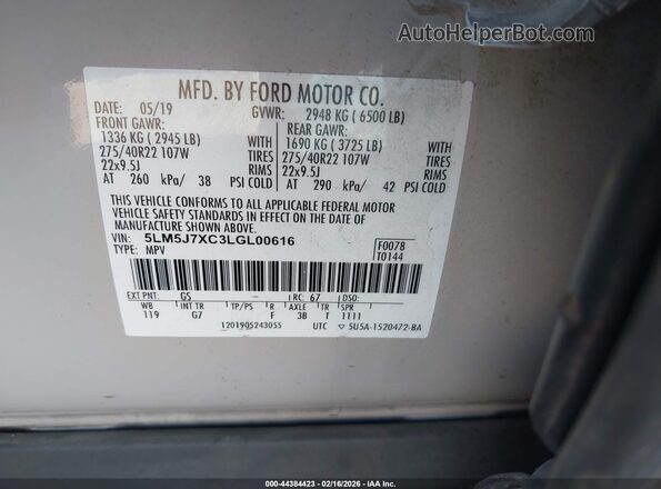 5LM5J7XC3LGL00616 2020 LINCOLN AVIATOR Gray Vista del compartimento del motor