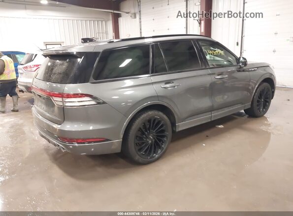 5LM5J7XC3SGL03949 2025 LINCOLN AVIATOR Gray Հետևի աջ