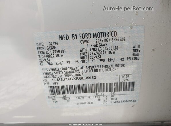 5LM5J7XCXRGL05952 2024 LINCOLN AVIATOR White Vista del compartimento del motor
