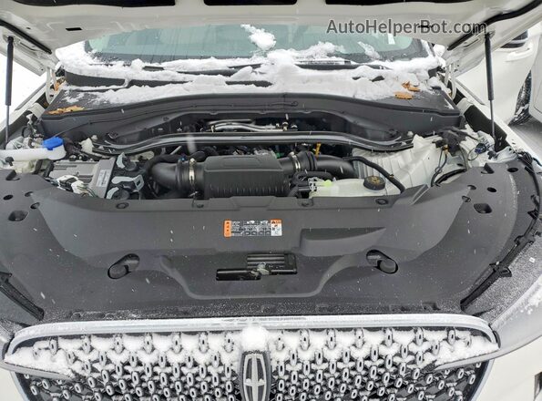 5LM5J7XCXTGL02783 2026 LINCOLN AVIATOR White Vista del compartimento del motor