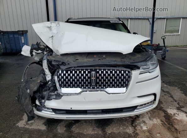5LM5J9XC0LGL02013 2020 LINCOLN AVIATOR White Front view