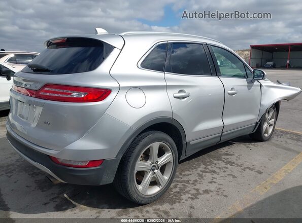 5LMCJ1C92HUL09637 2017 LINCOLN MKC Silver Rear right
