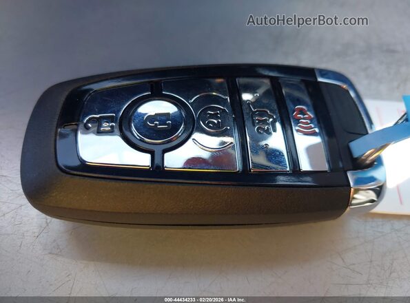 5LMCJ1CAXTUL00882 2026 LINCOLN CORSAIR Red Առջևի վահանակի տեսք