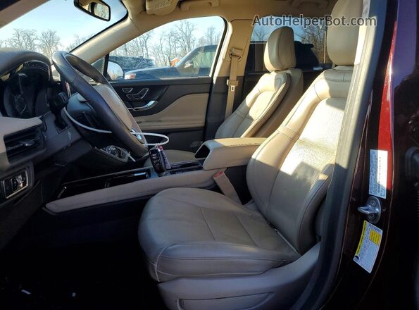 5LMCJ1D90MUL13291 2021 LINCOLN CORSAIR Темно-бордовый Вид салона спереди